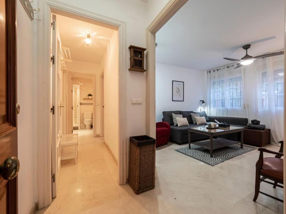 Tranquilo Y Bonito Apartamento A 10 Min Del Centro มาลากา ภายนอก รูปภาพ