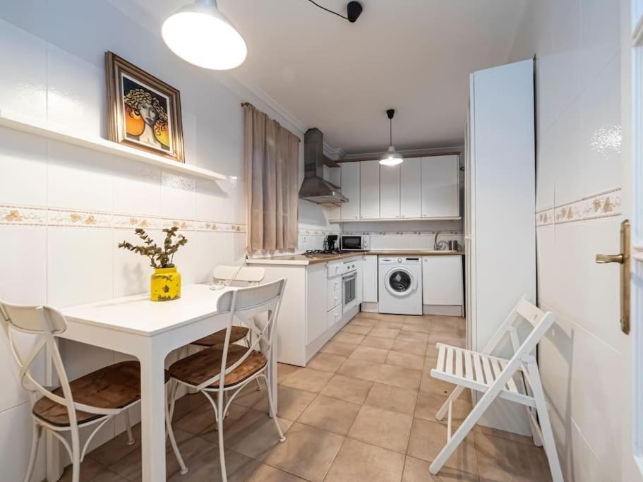 Tranquilo Y Bonito Apartamento A 10 Min Del Centro มาลากา ภายนอก รูปภาพ