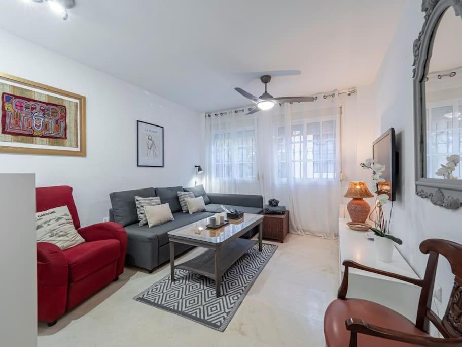 Tranquilo Y Bonito Apartamento A 10 Min Del Centro มาลากา ภายนอก รูปภาพ